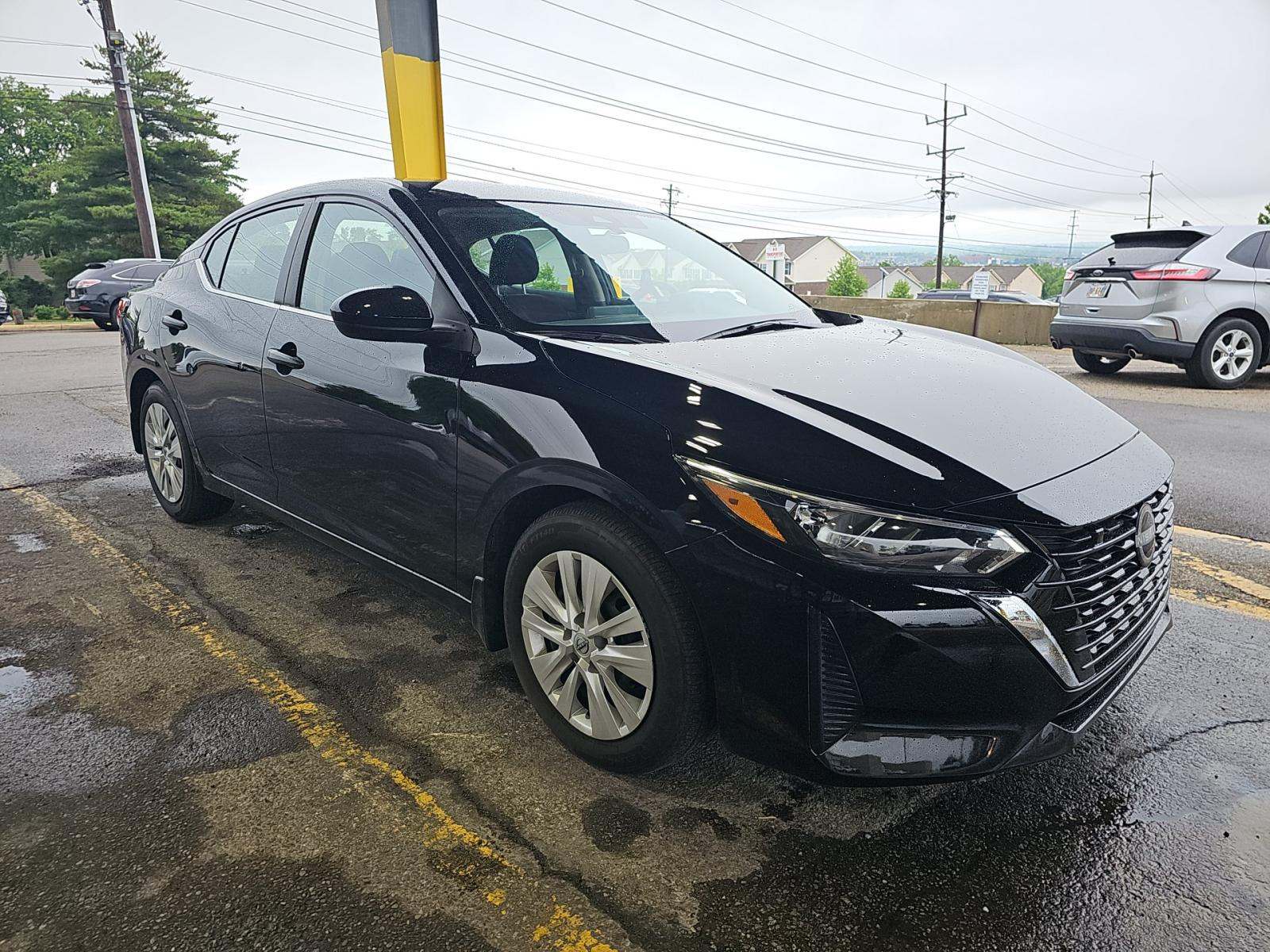 NISSAN SENTRA - 4
