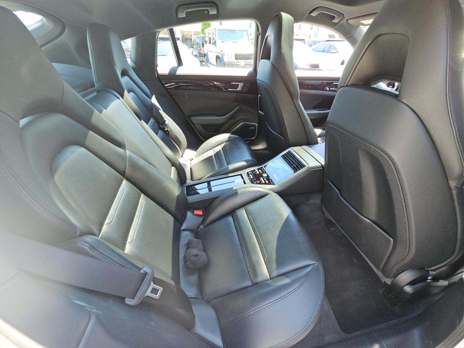 2019 Porsche Panamera E-Hybrid 4 AWD