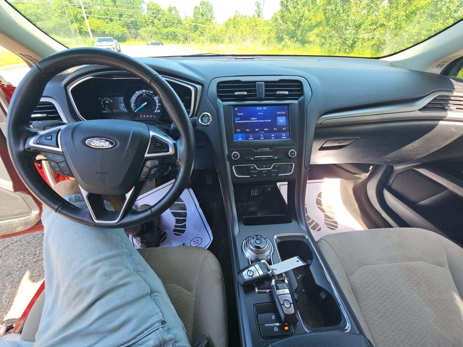 FORD FUSION - 10