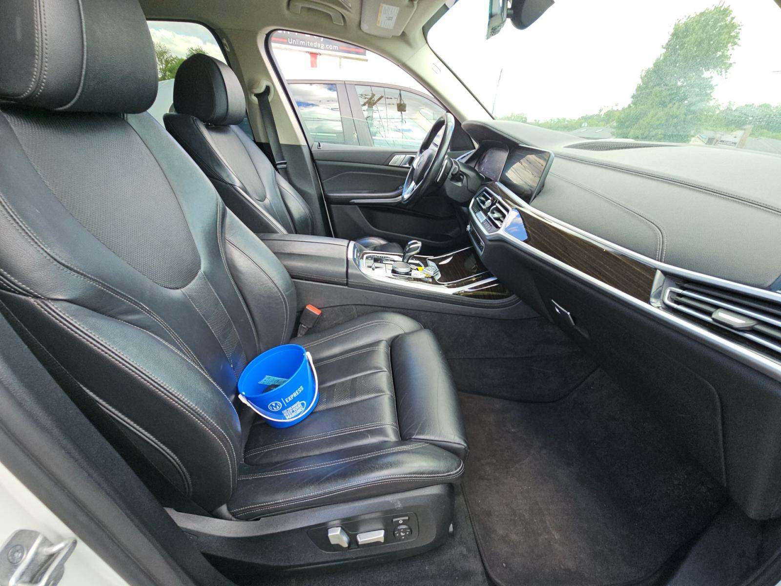 2021 BMW X7 xDrive40i AWD