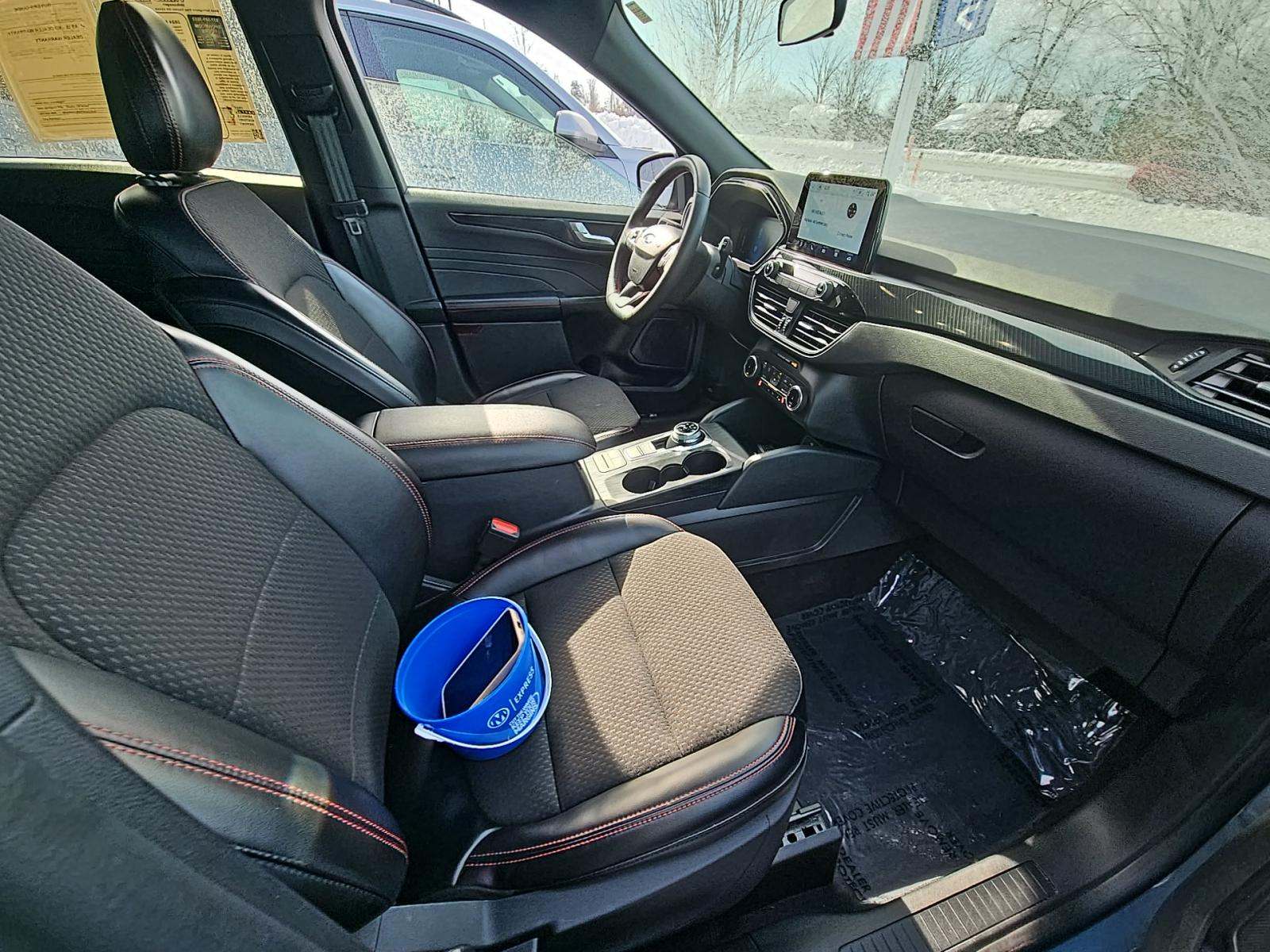 2024 Ford Escape ST-Line AWD