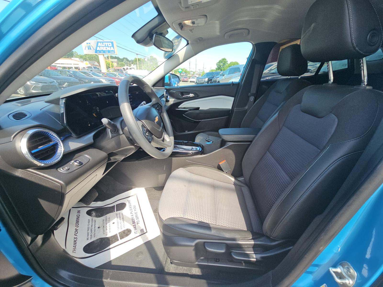 CHEVROLET TRAX - 6