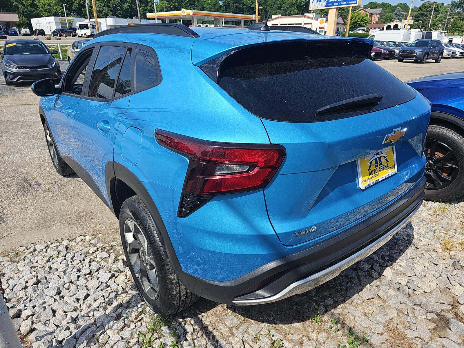 CHEVROLET TRAX - 2