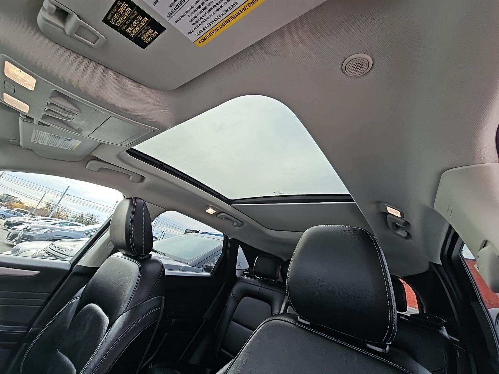 2022 Ford Escape Plug-In Hybrid SEL FWD