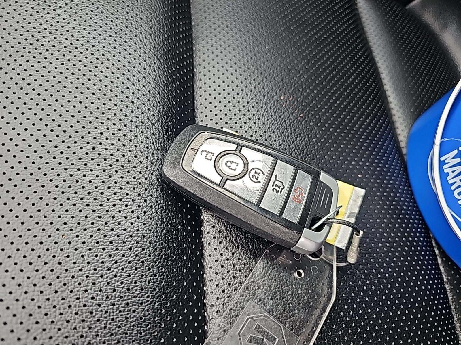 2022 Ford Escape Plug-In Hybrid SEL FWD