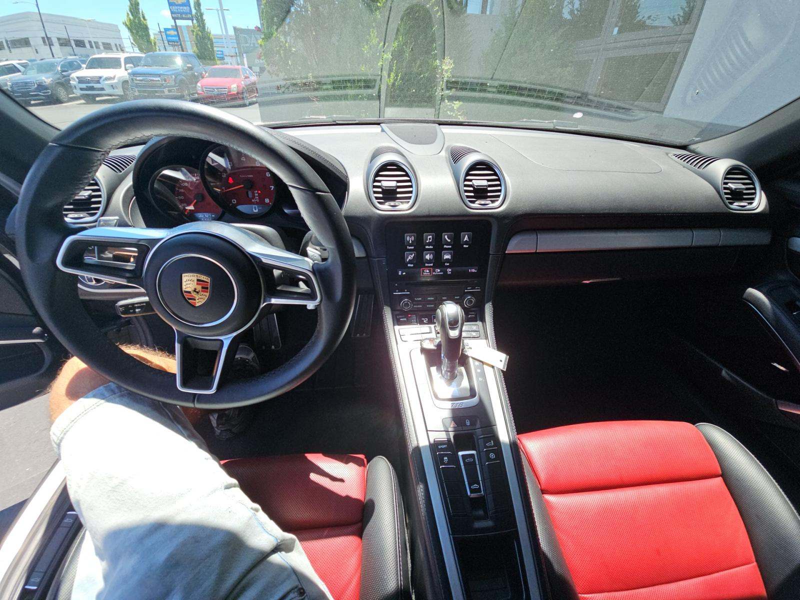 2017 Porsche 718 Boxster S RWD