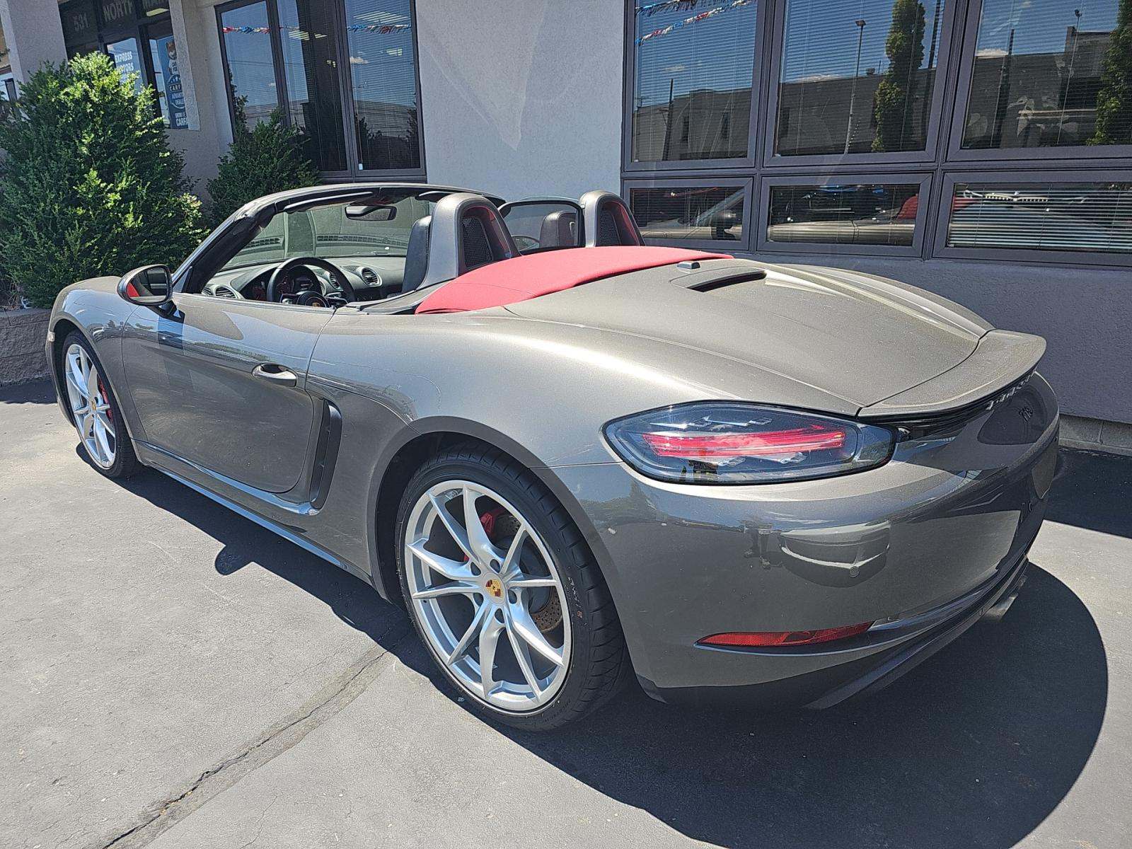 2017 Porsche 718 Boxster S RWD