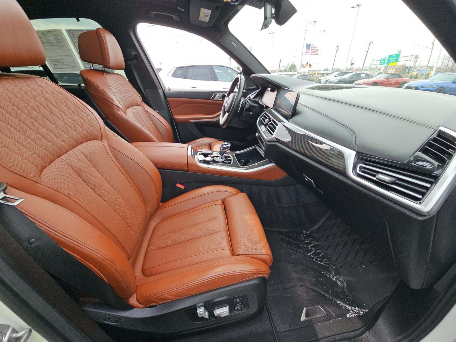 2023 BMW X5 M50i AWD