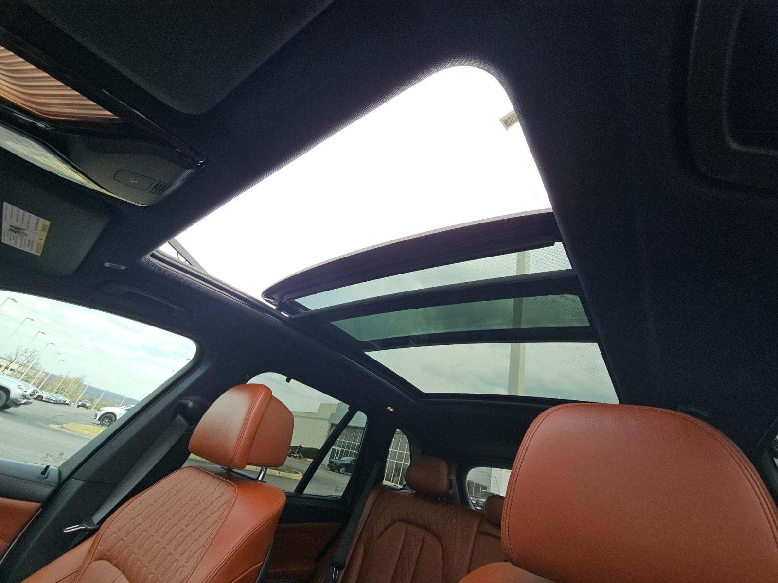 2023 BMW X5 M50i AWD