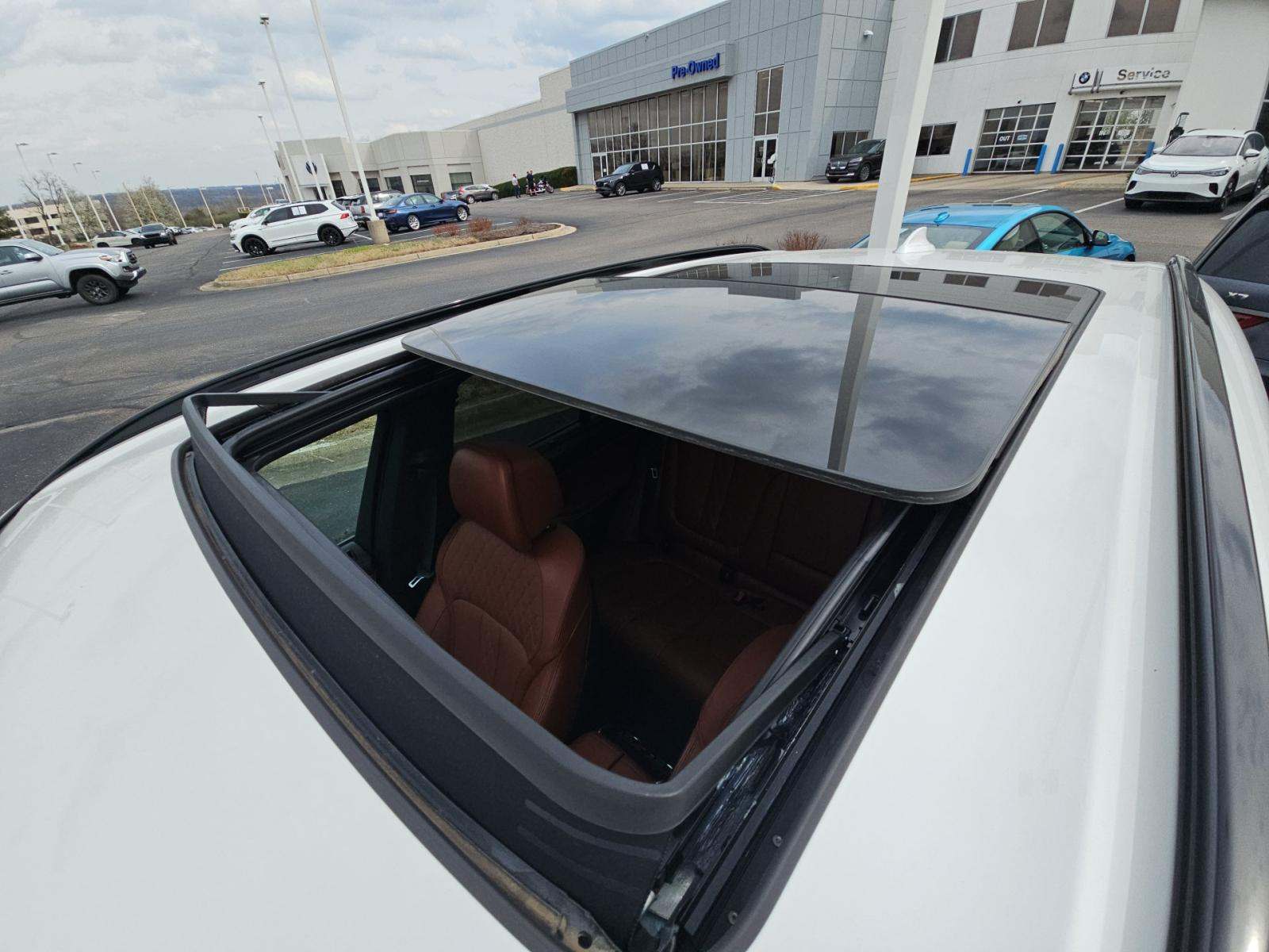 2023 BMW X5 M50i AWD