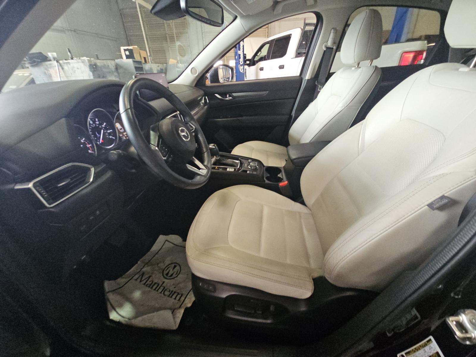 2023 MAZDA CX-5 2.5 S Preferred Package AWD
