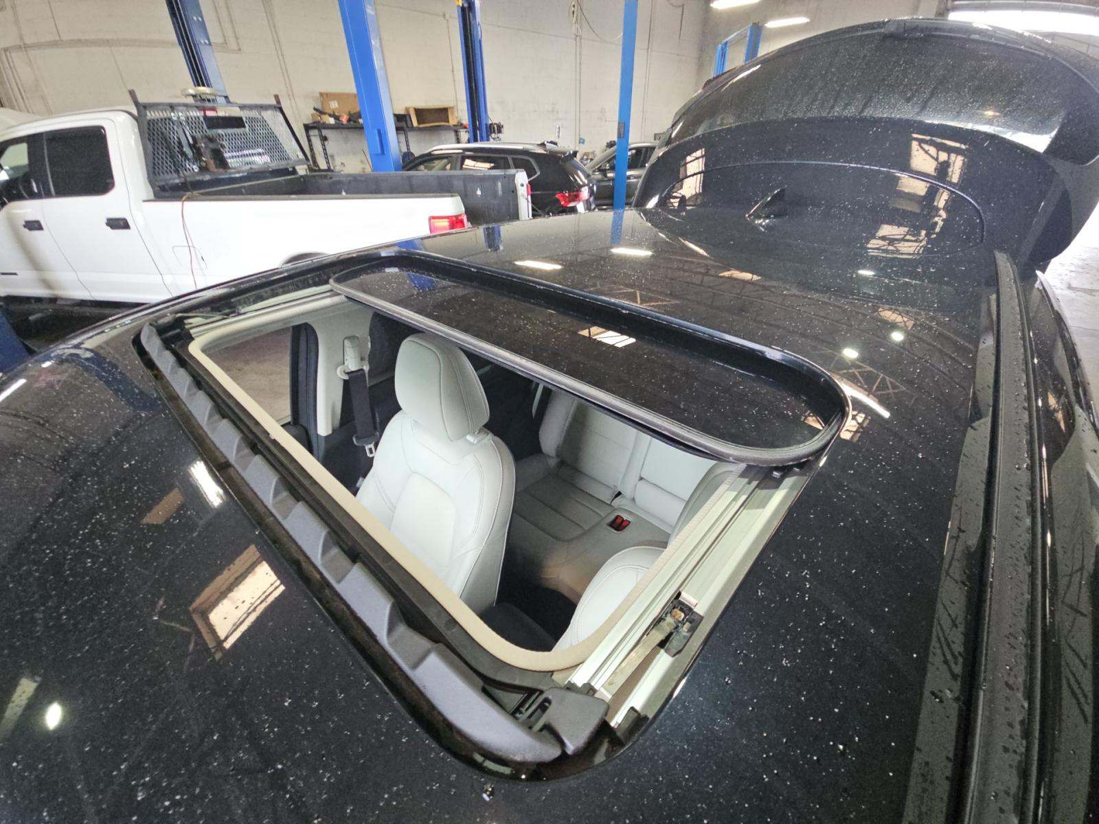 2023 MAZDA CX-5 2.5 S Preferred Package AWD