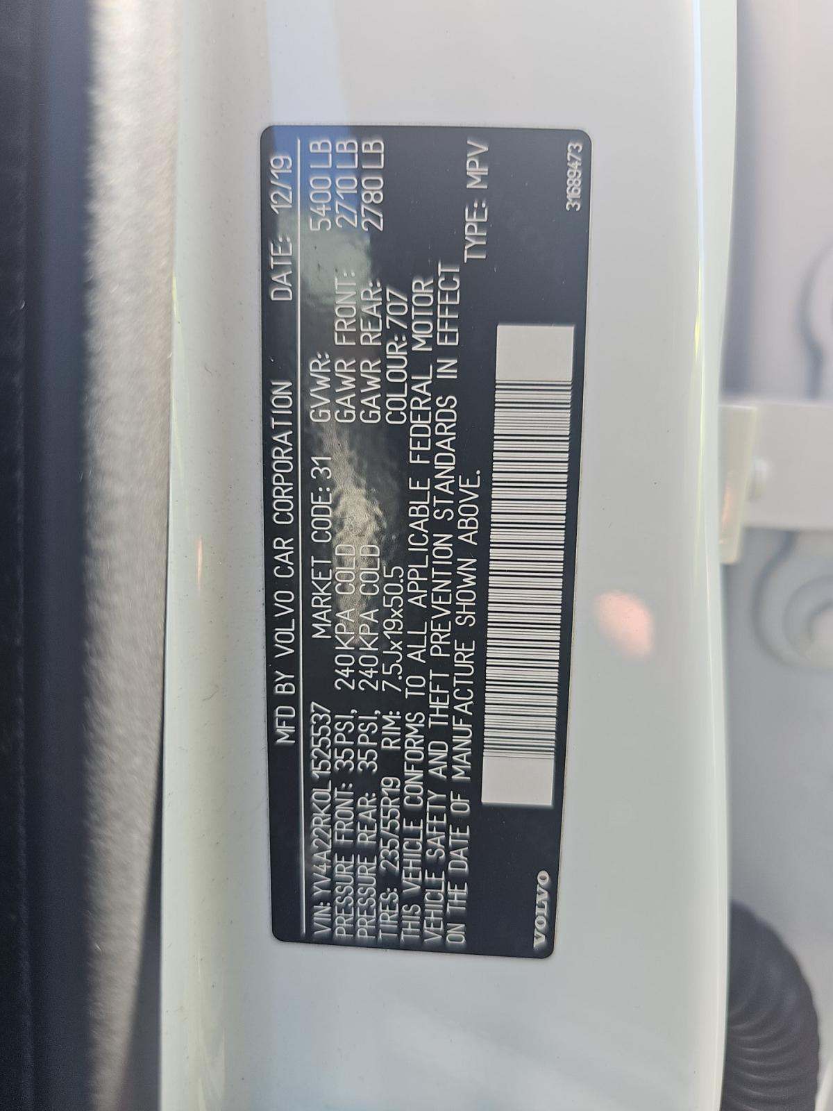 2020 Volvo XC60 T6 Momentum AWD