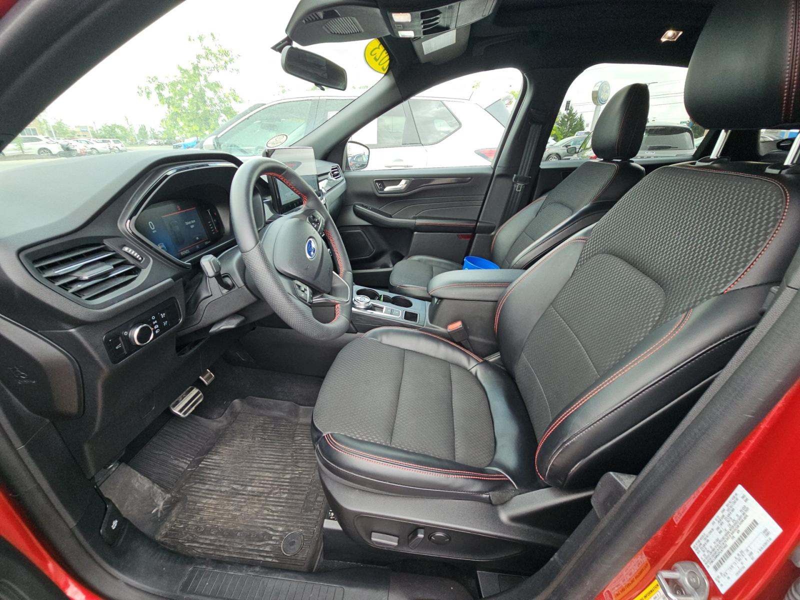 FORD ESCAPE - 6