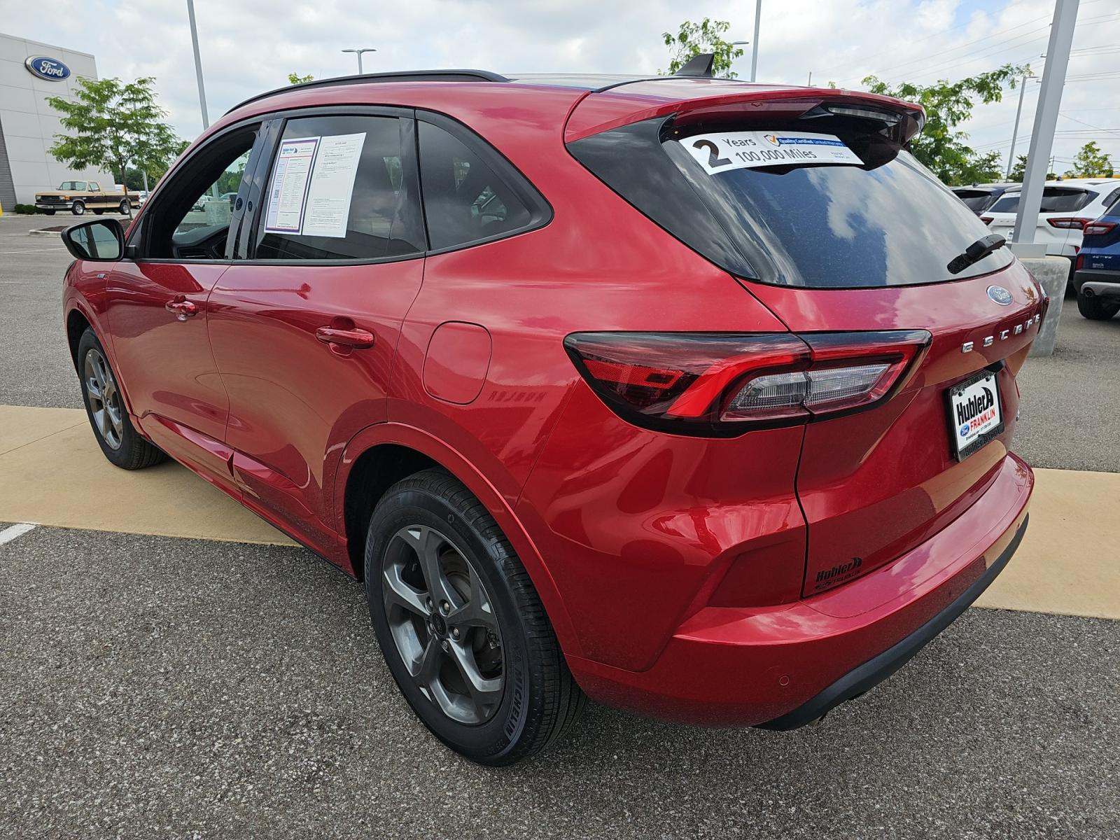 FORD ESCAPE - 2