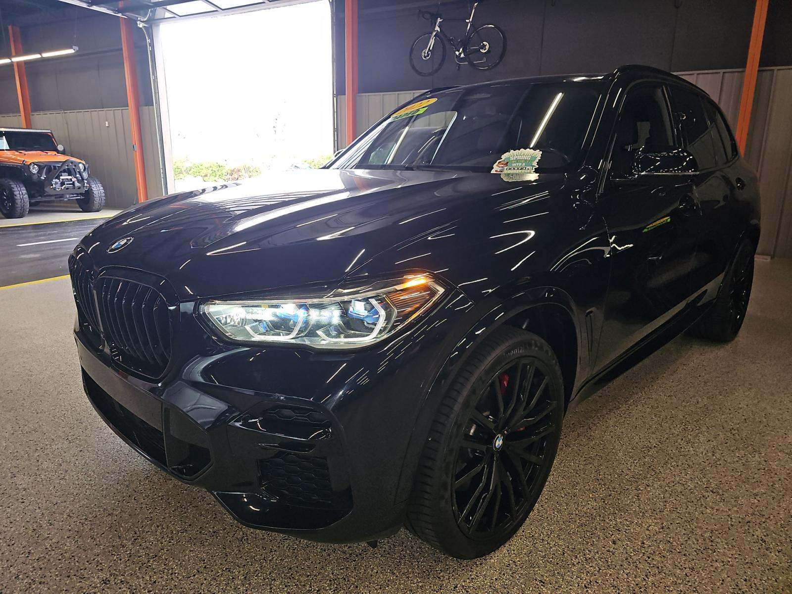 2022 BMW X5 M50i AWD