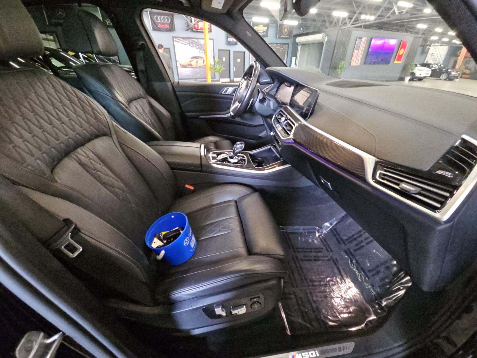 2022 BMW X5 M50i AWD