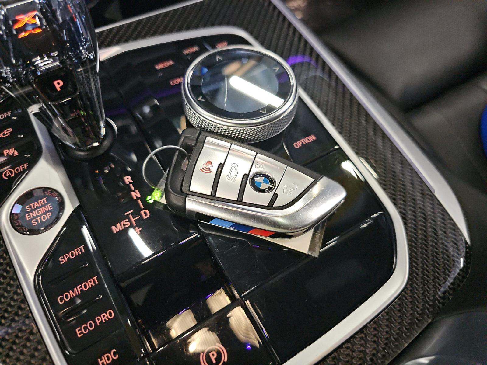 2022 BMW X5 M50i AWD