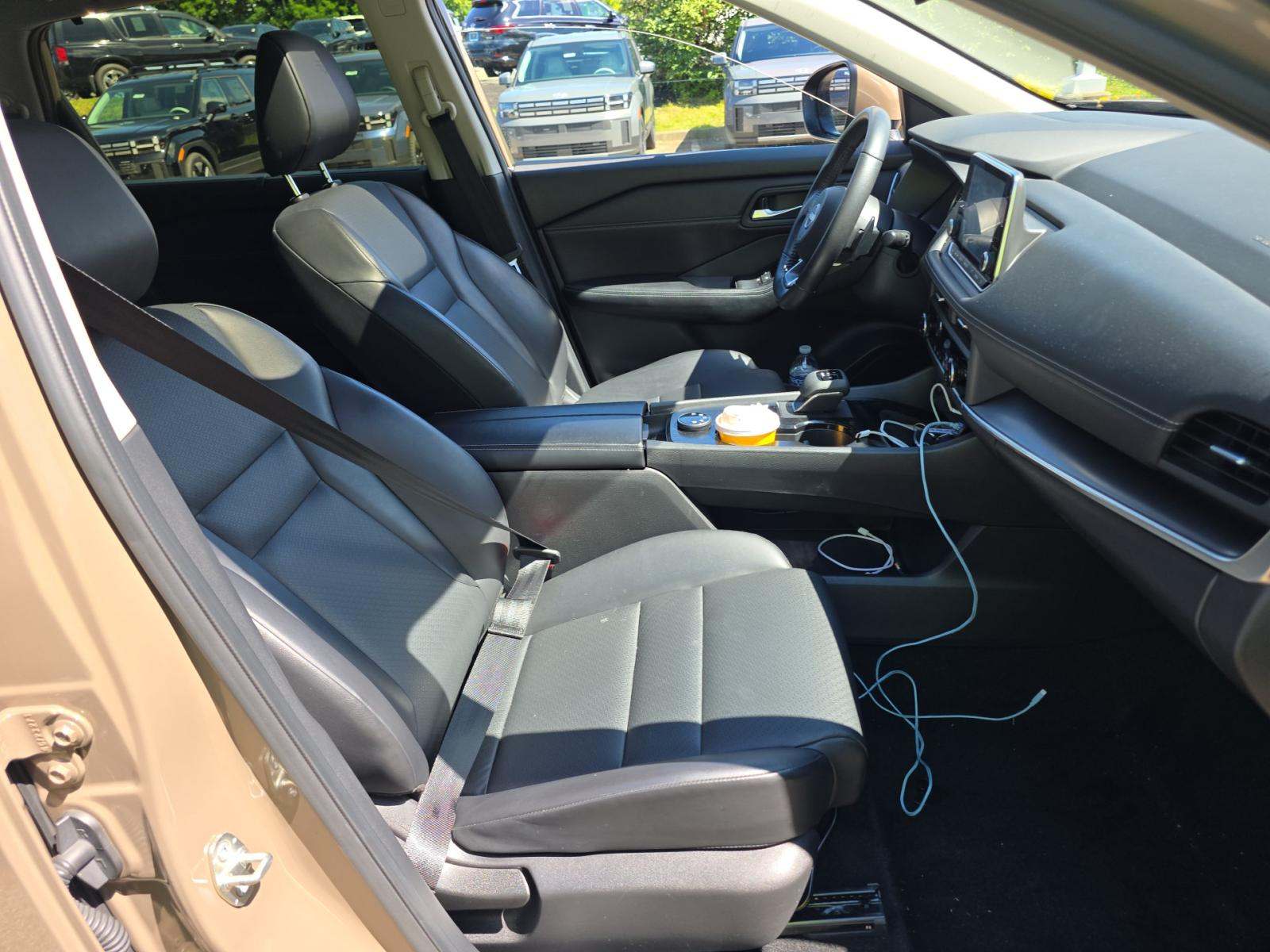 2024 Nissan Rogue SV AWD