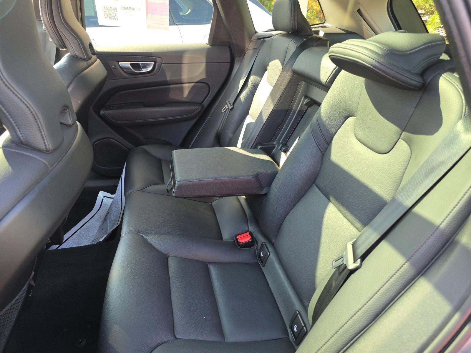 2023 Volvo XC60 B5 Plus AWD