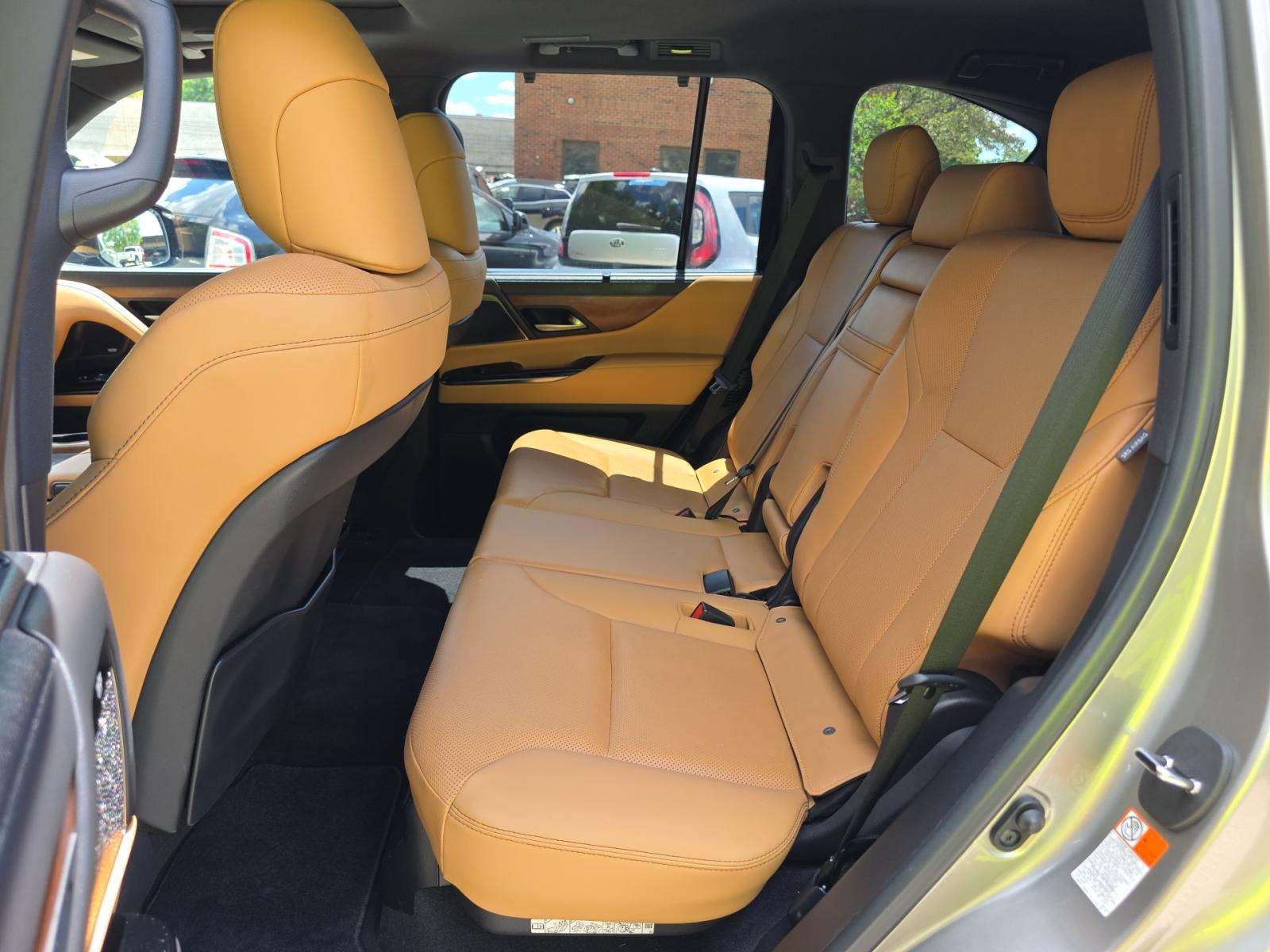 2022 Lexus LX LX 600 Luxury AWD