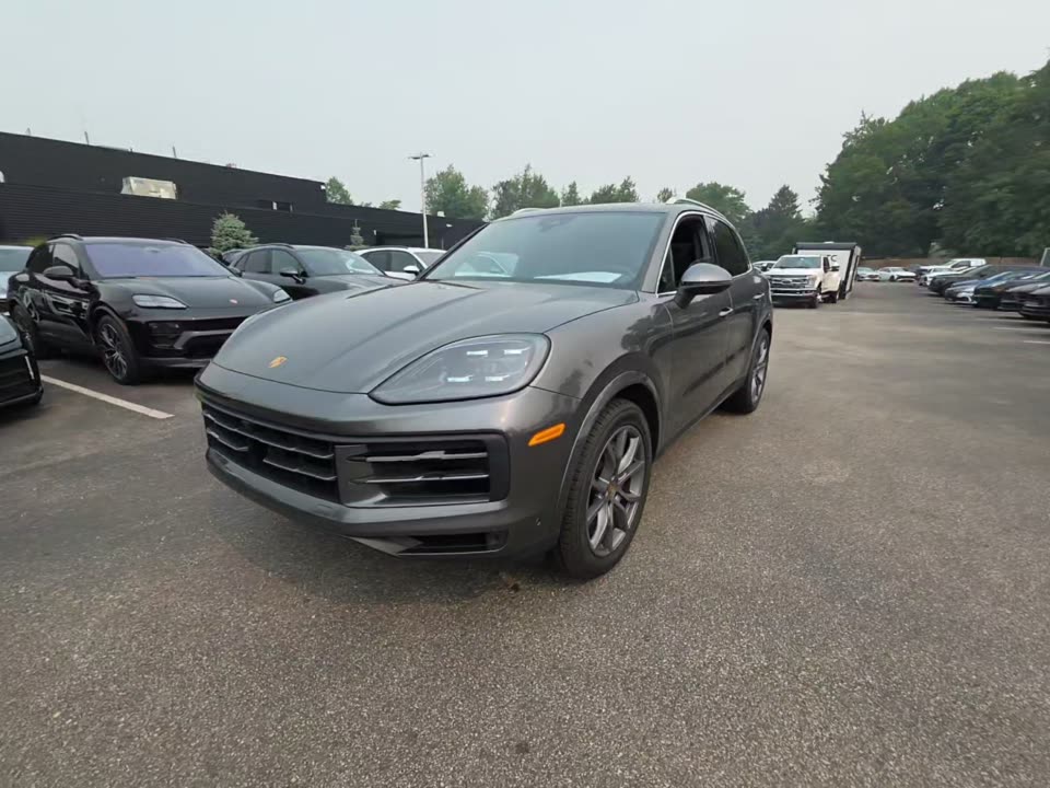 2024 Porsche Cayenne Base AWD