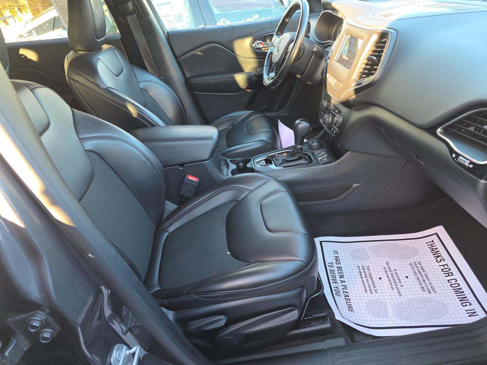 2020 Jeep Cherokee Latitude Altitude Edition AWD