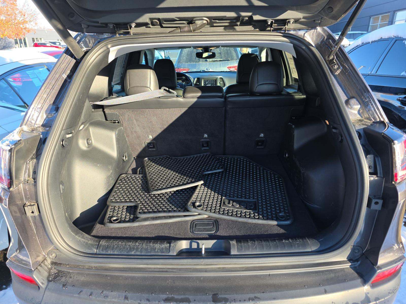 2020 Jeep Cherokee Latitude Altitude Edition AWD