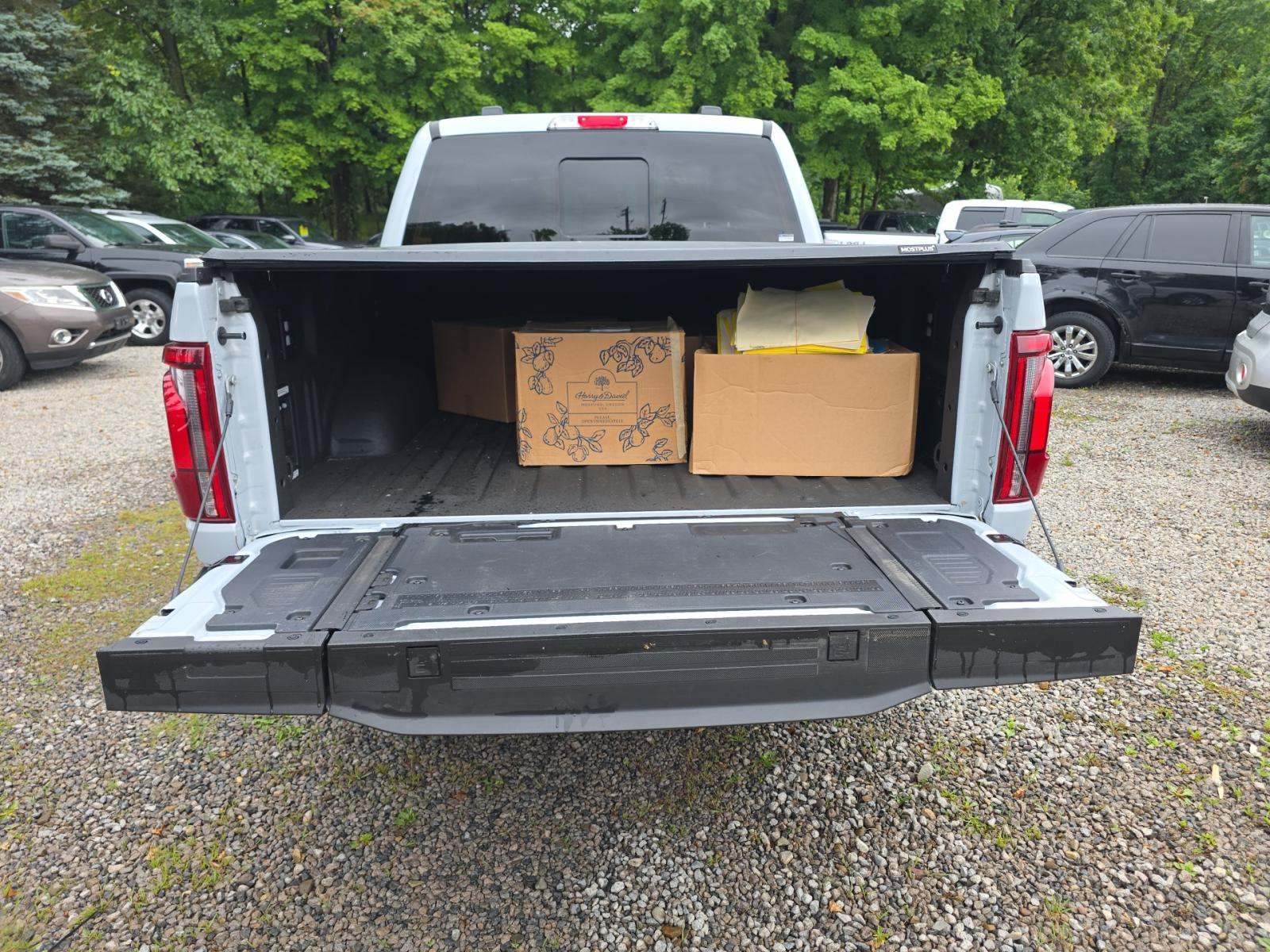 2025 Ford F-150 Hybrid Lariat AWD