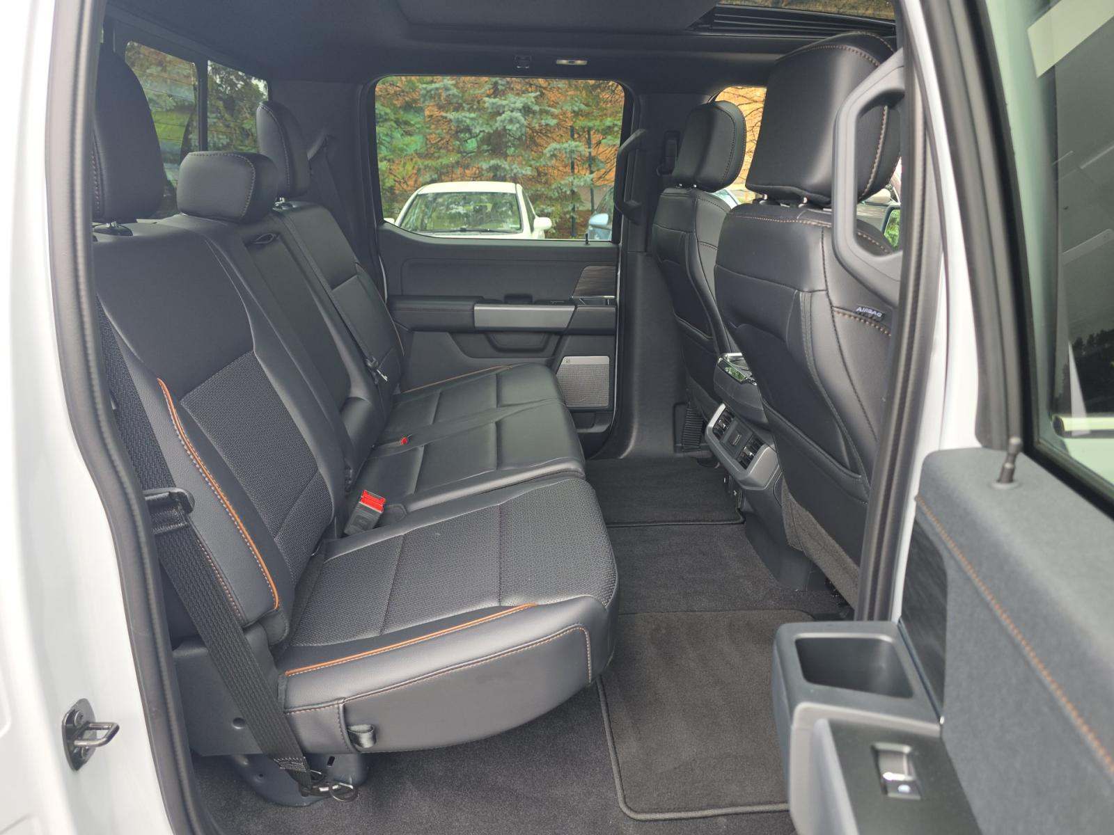 2025 Ford F-150 Hybrid Lariat AWD