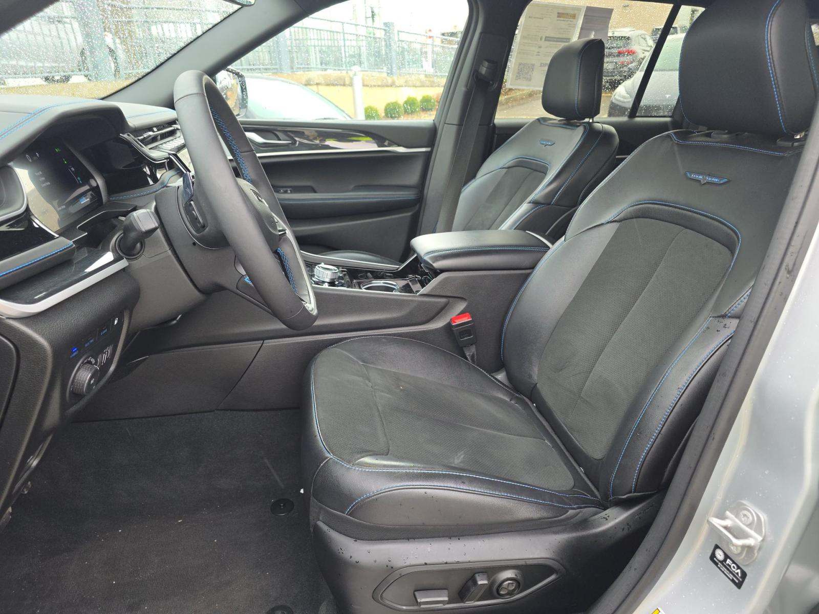 JEEP GRAND CHEROKEE - 2