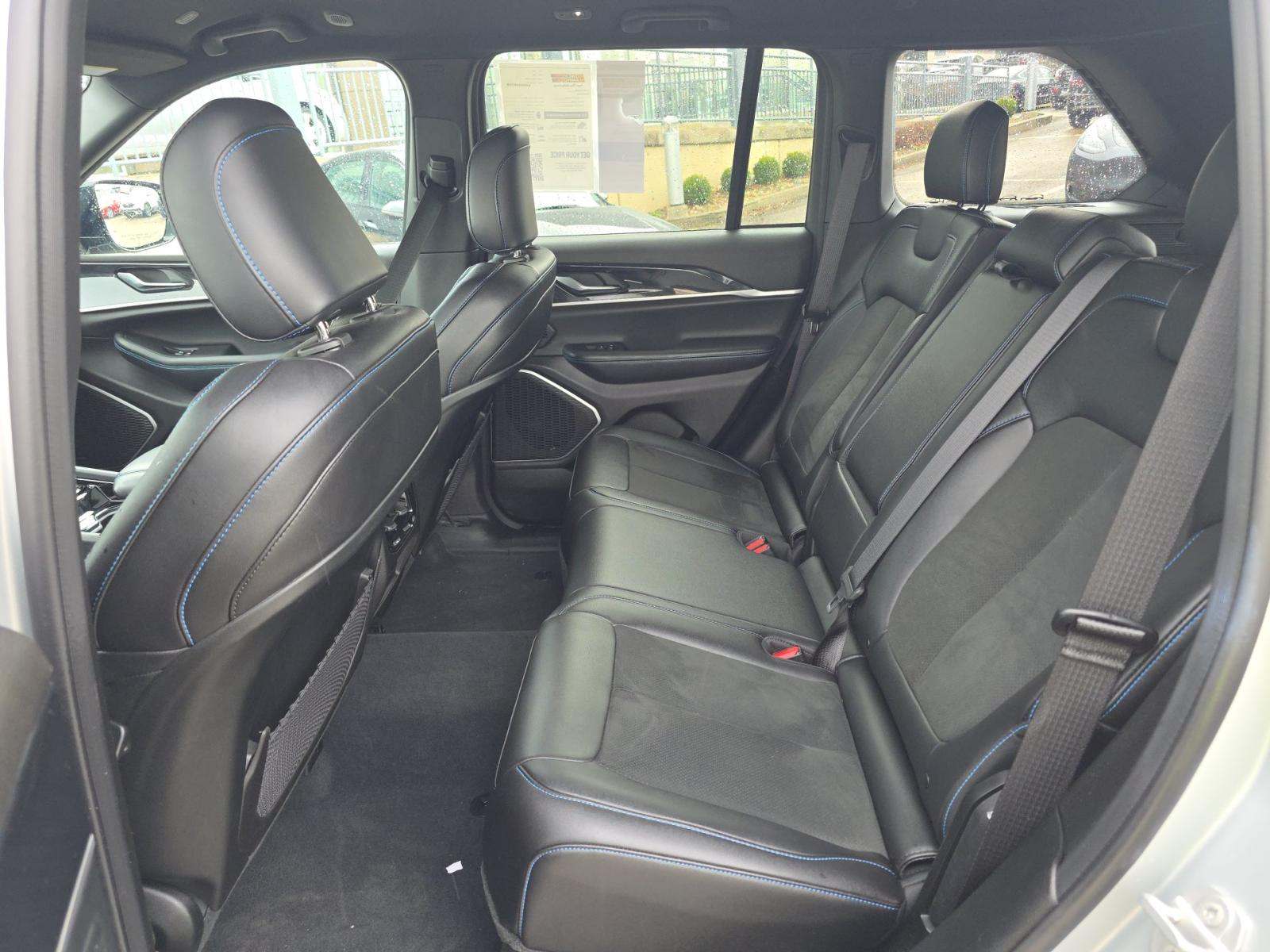 JEEP GRAND CHEROKEE - 9