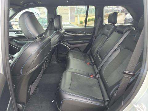 JEEP 4XE TRAILHAWK - 9