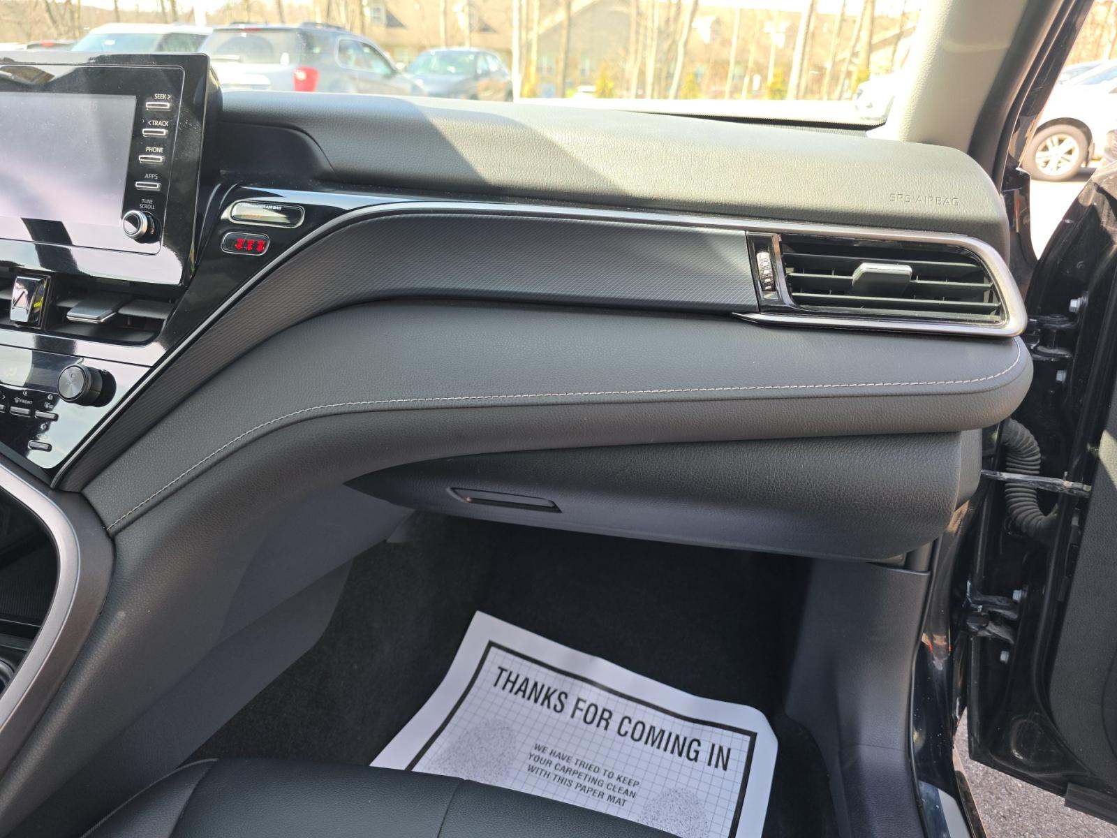 2024 Toyota Camry SE FWD