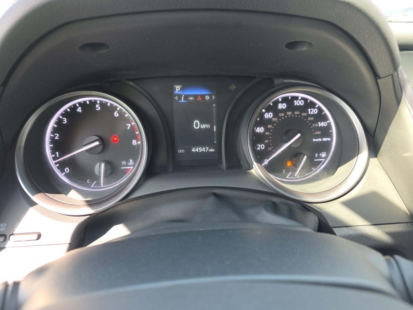 2024 Toyota Camry SE FWD