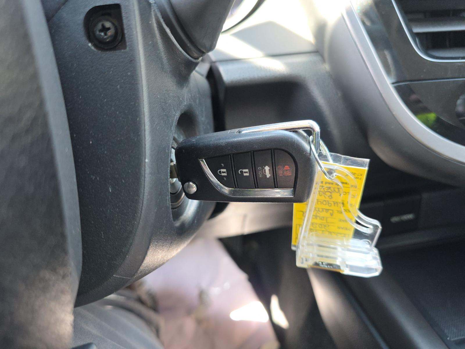 2024 Toyota Camry SE FWD