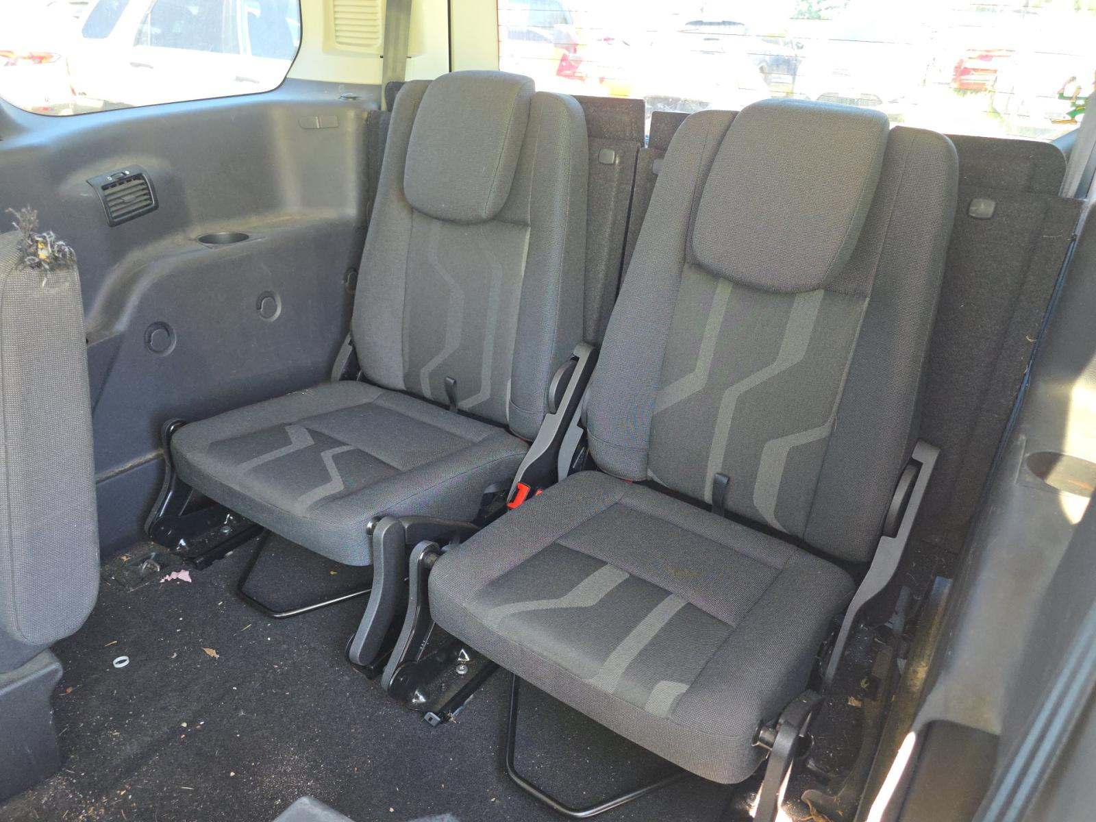 FORD TRANSIT CONNECT - 10