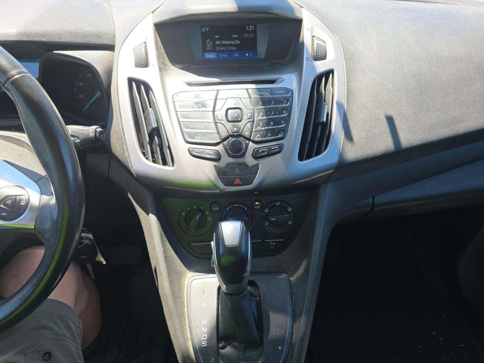 FORD TRANSIT CONNECT - 6