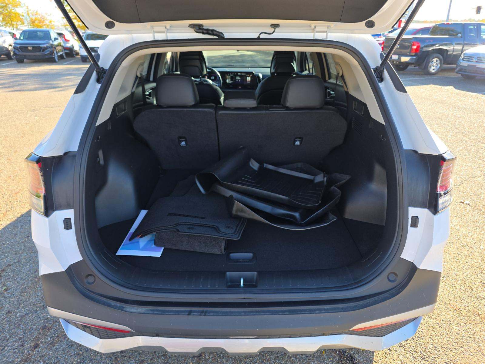 2023 Kia Sportage EX FWD