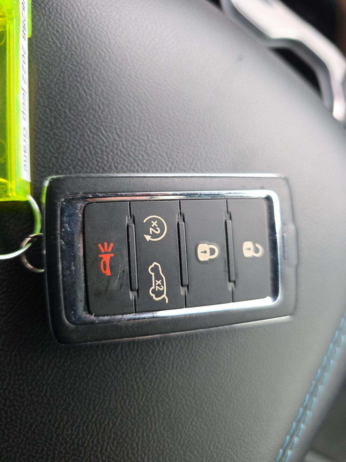 JEEP GRAND CHEROKEE - 4