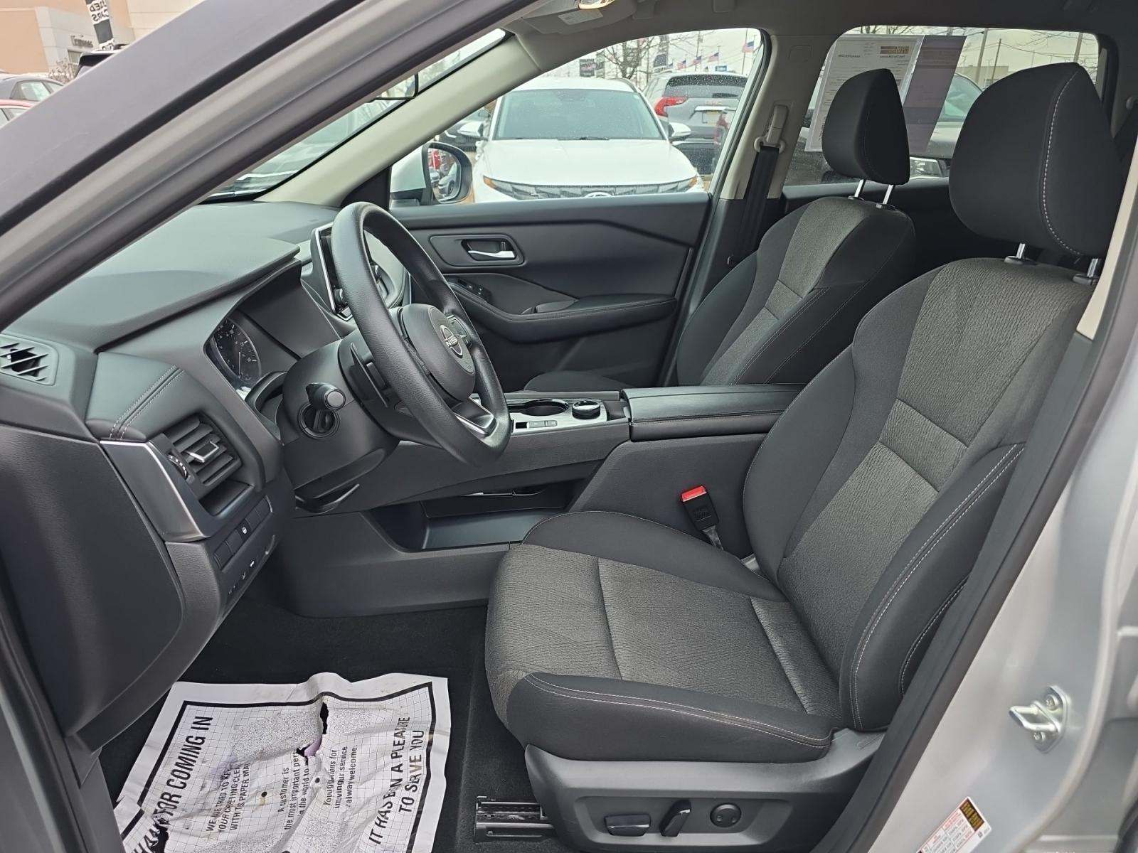 2024 Nissan Rogue SV AWD