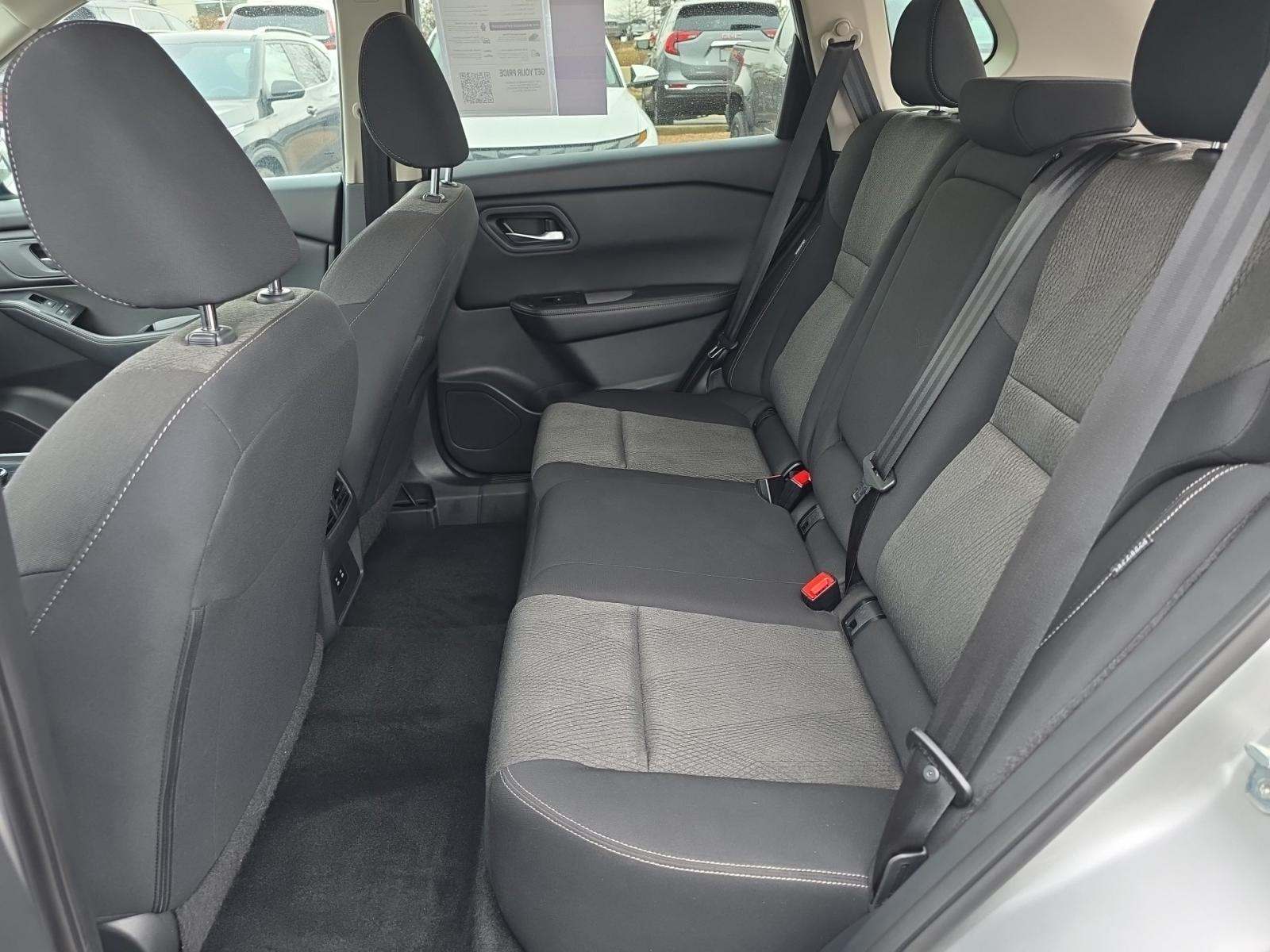 2024 Nissan Rogue SV AWD