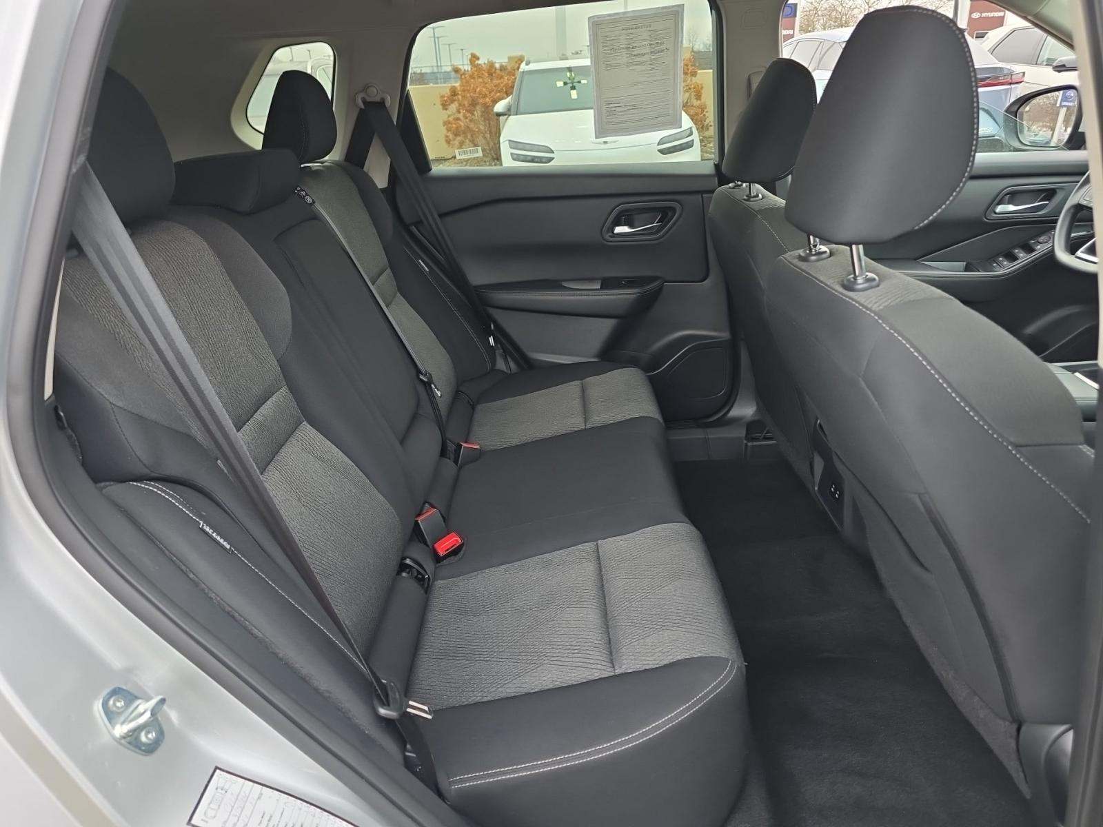 2024 Nissan Rogue SV AWD