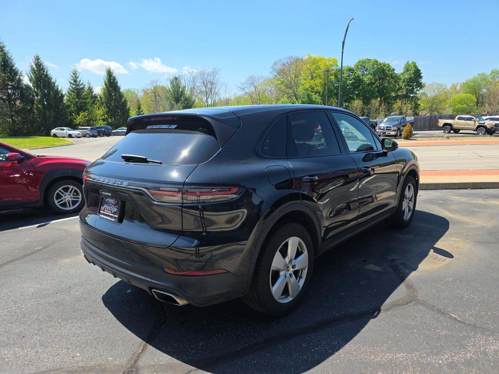 PORSCHE CAYENNE - 3