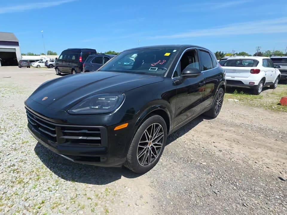 2025 Porsche Cayenne Base AWD