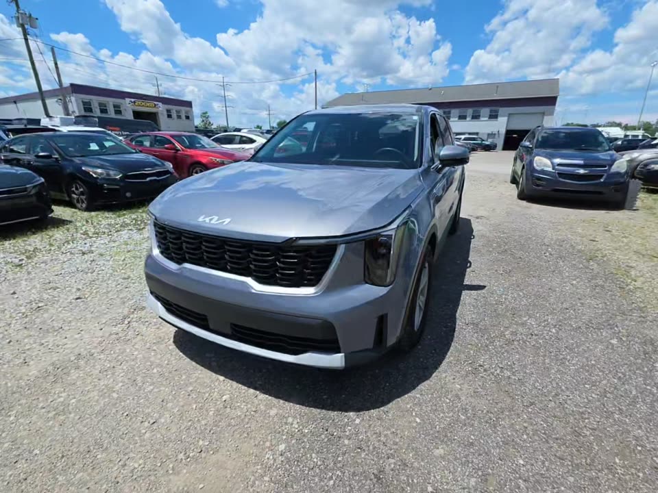 2024 Kia Sorento LX FWD