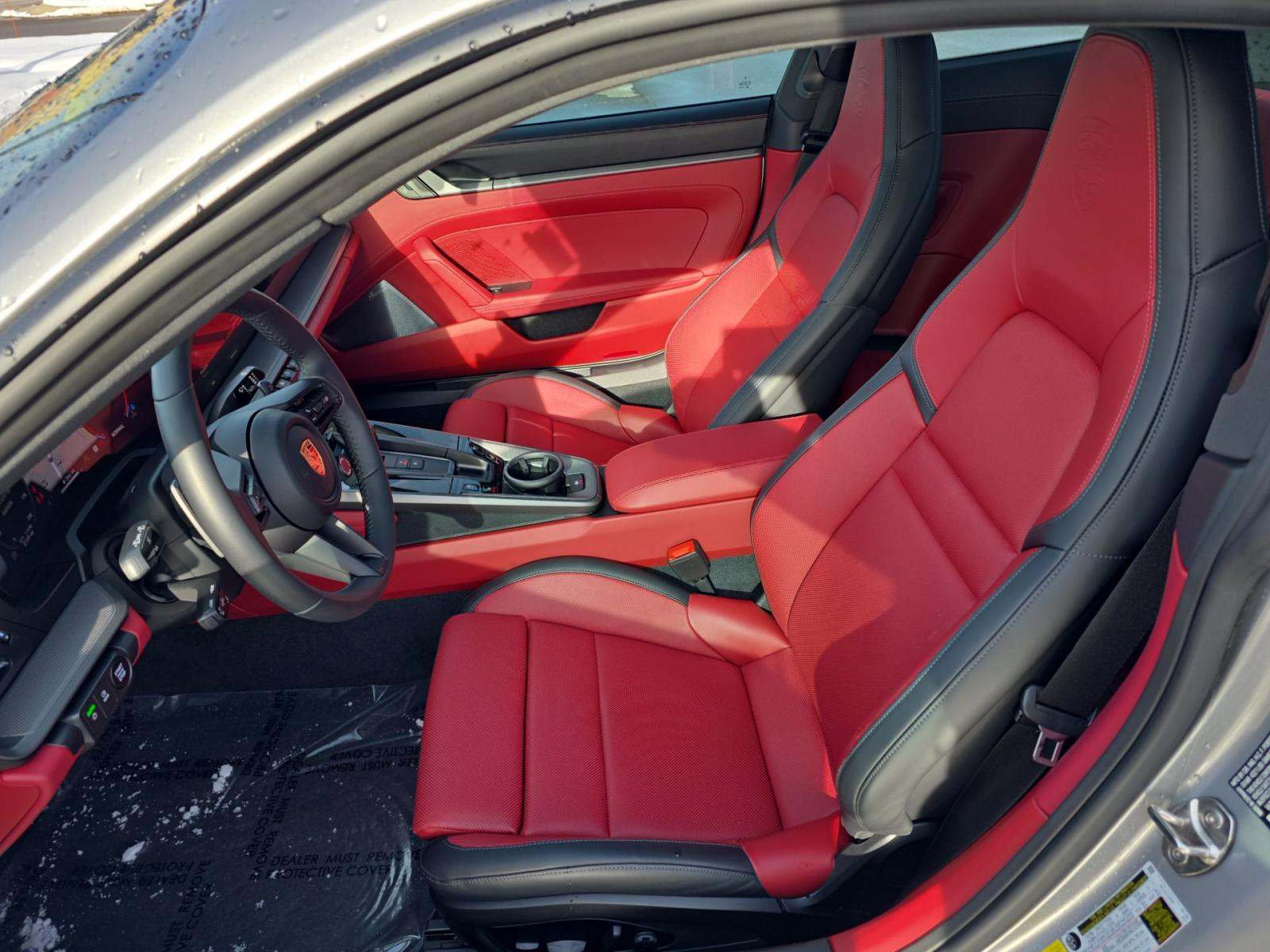 2025 Porsche 911 Carrera RWD