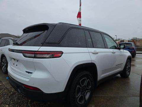 JEEP 4XE TRAILHAWK - 3