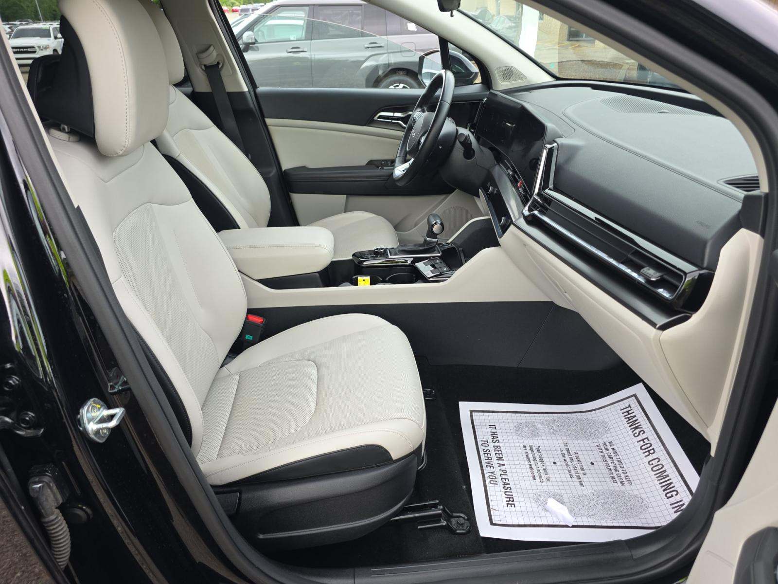 2023 Kia Sportage EX FWD