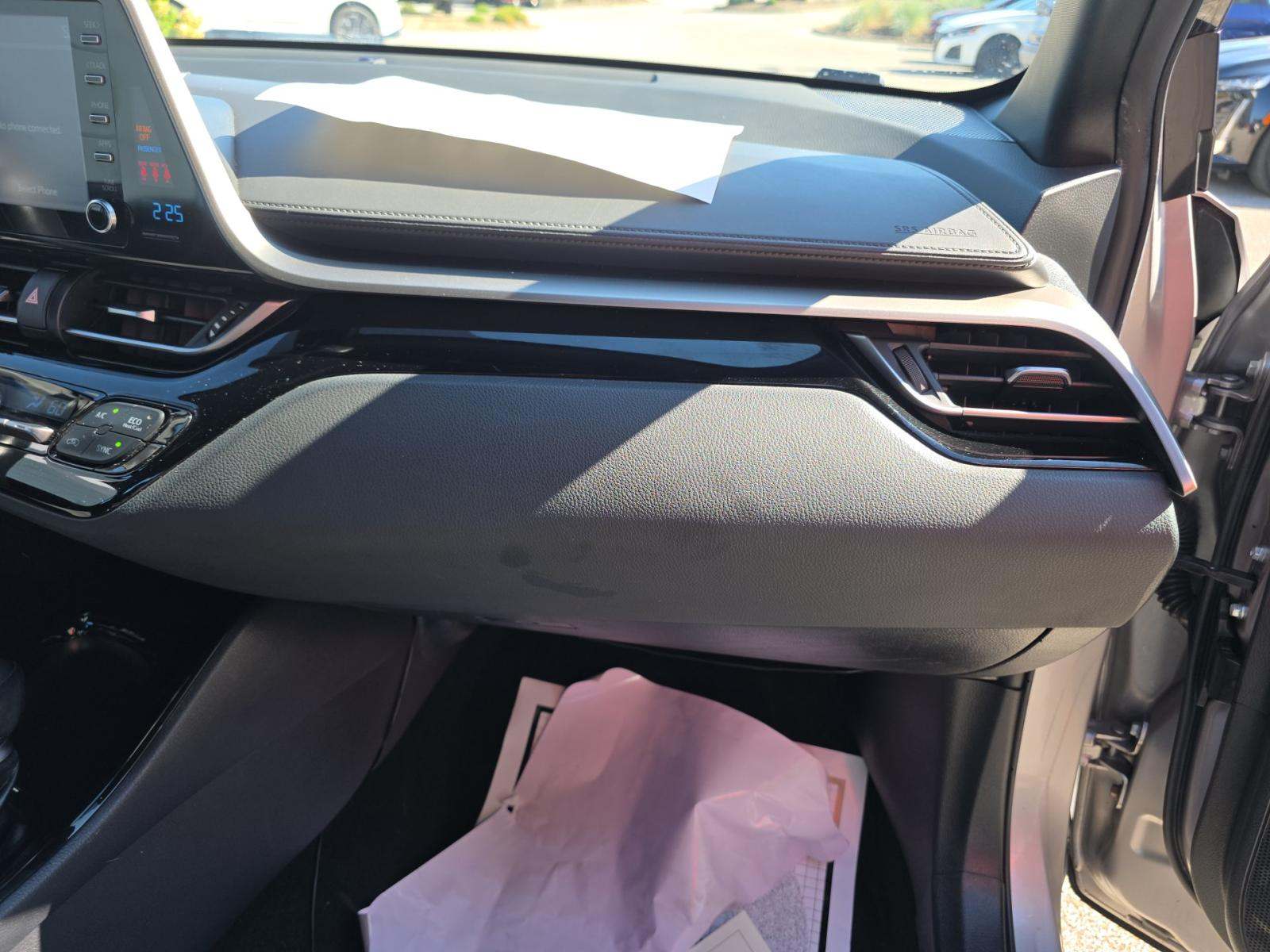 2019 Toyota C-HR XLE FWD